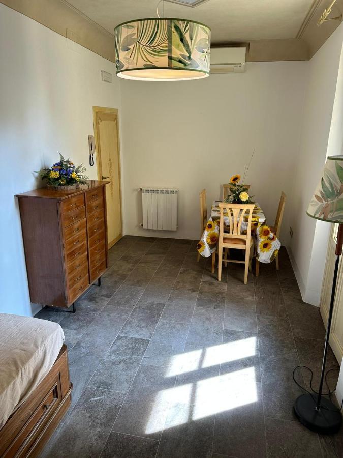 Residence Amalia Guelfa Florence Exterior photo